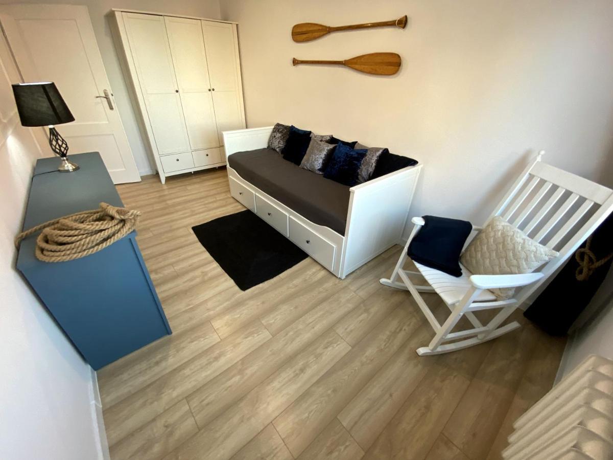 Marina Apartament Камиен Поморски Екстериор снимка